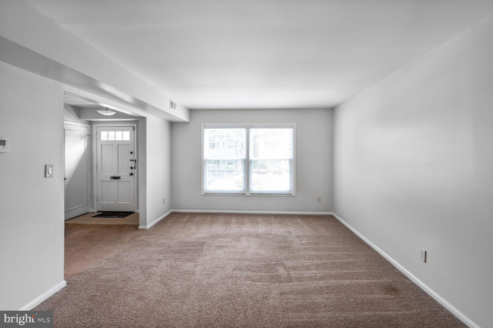 8323 KINGSGATE ROAD 520