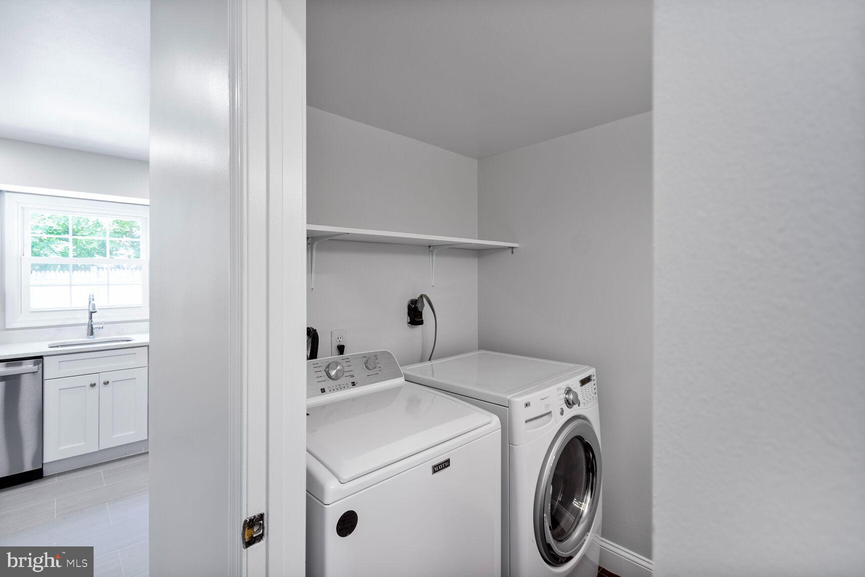 8323 KINGSGATE ROAD 520