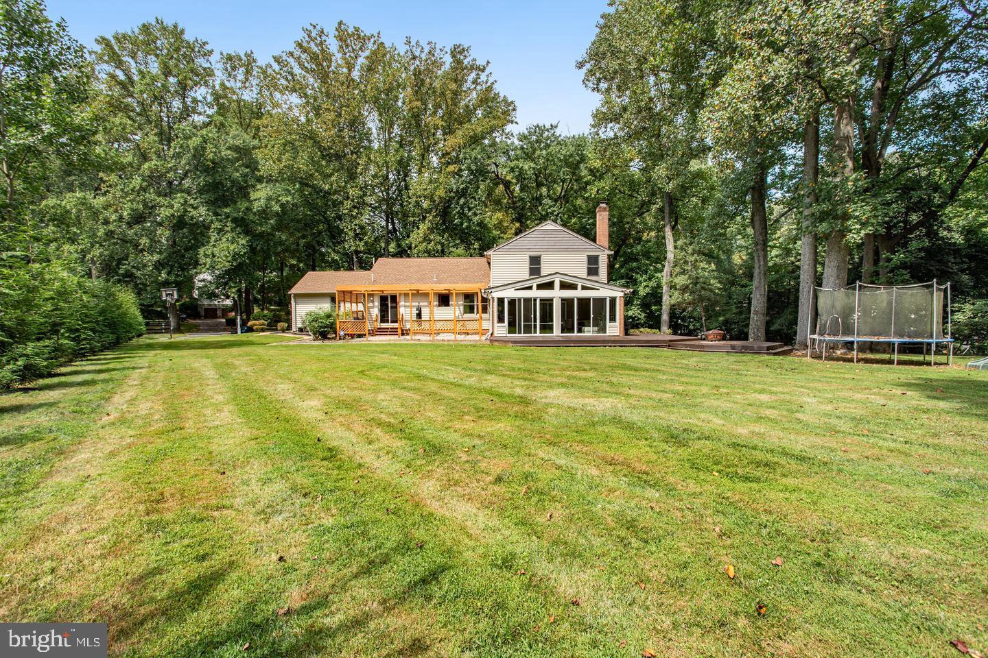 931 WELHAM GREEN ROAD