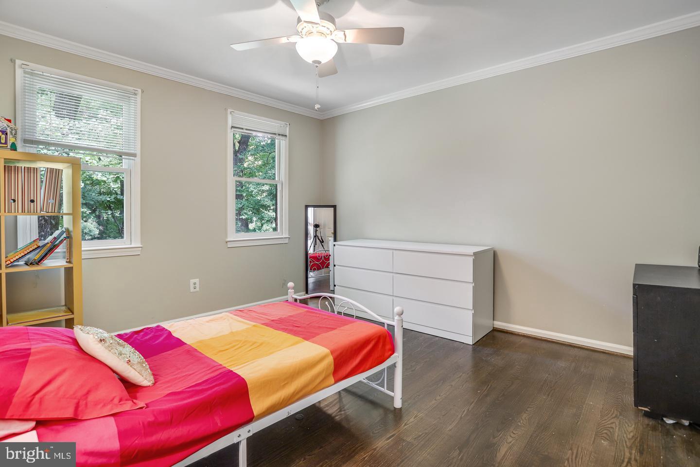 931 WELHAM GREEN ROAD