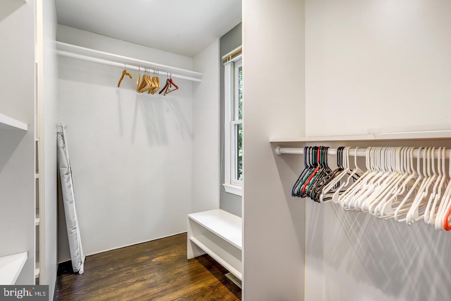 931 WELHAM GREEN ROAD