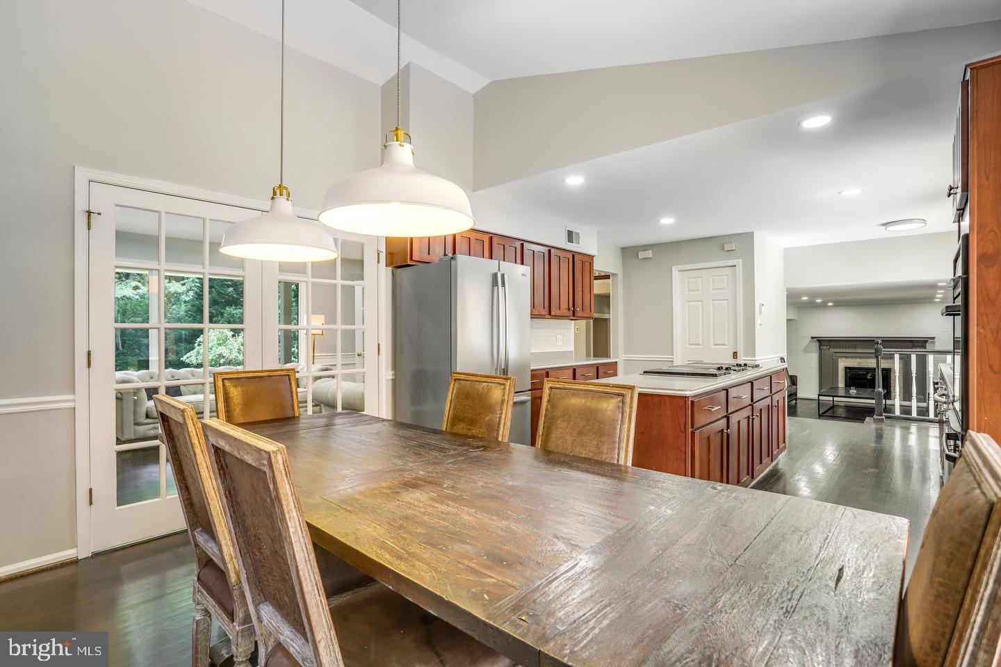 931 WELHAM GREEN ROAD