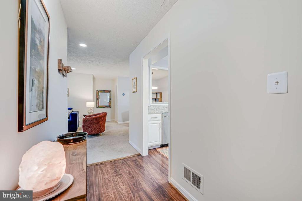 7740 WILLOW POINT DRIVE 7740
