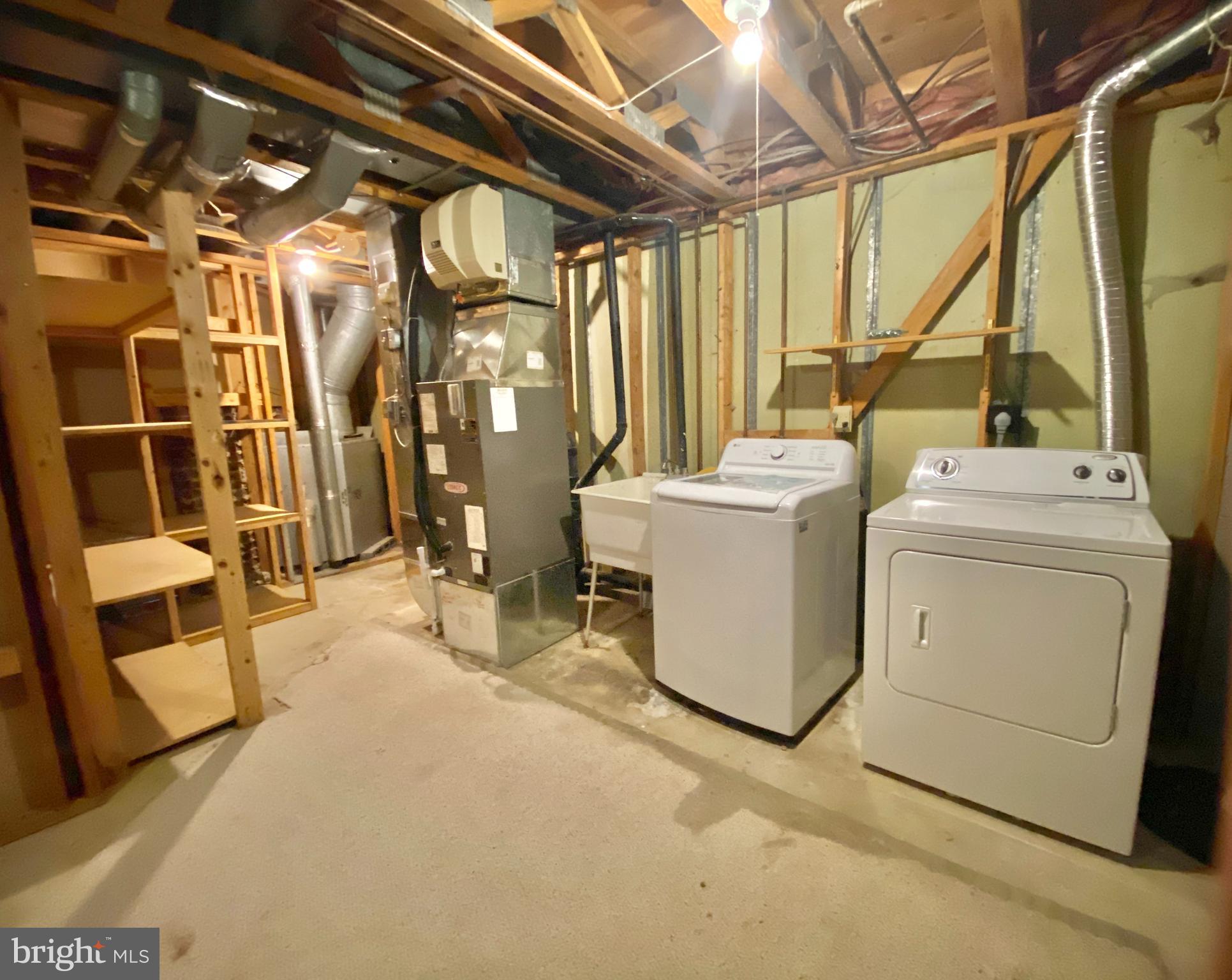 6026 HEATHWICK COURT