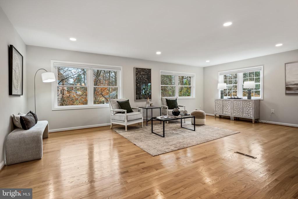 1429 IRONWOOD DRIVE