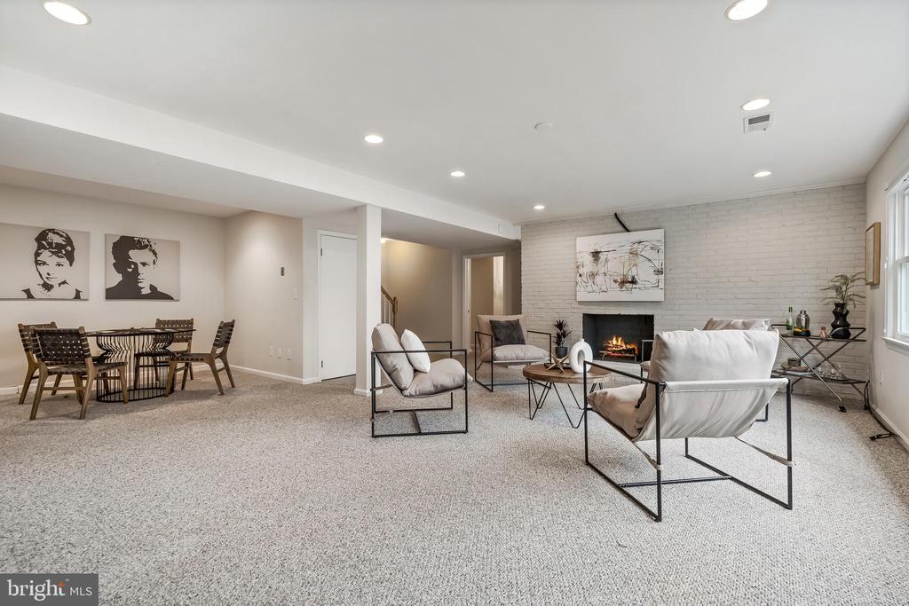 1429 IRONWOOD DRIVE