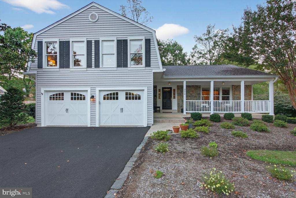 9616 BURNT OAK DRIVE