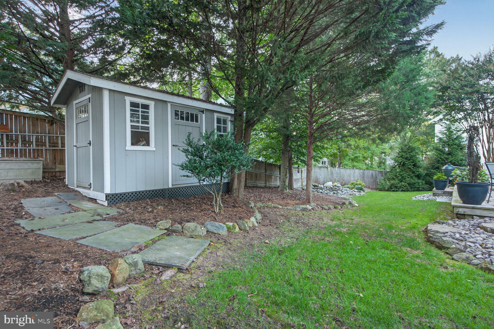 9616 BURNT OAK DRIVE