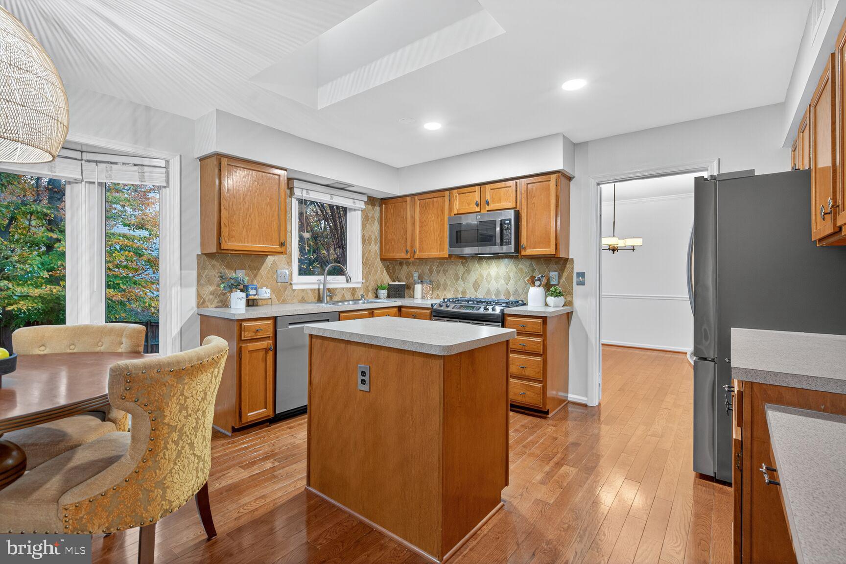 9616 BURNT OAK DRIVE