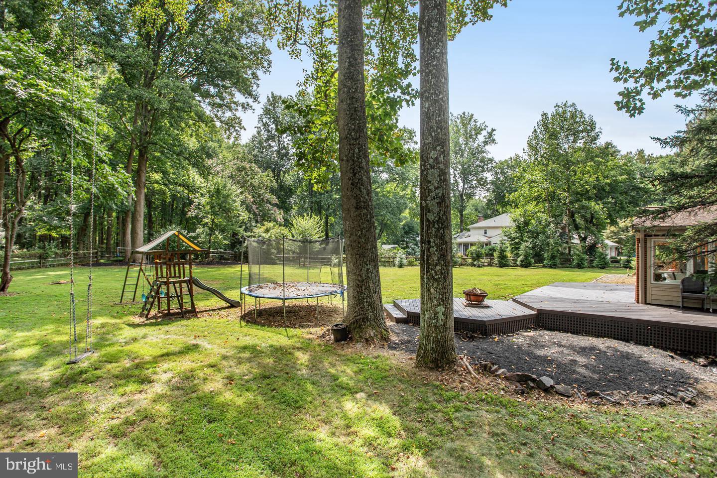 931 WELHAM GREEN ROAD