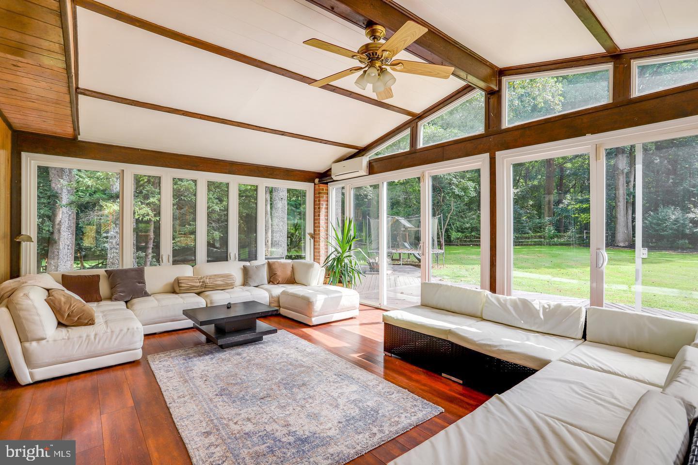 931 WELHAM GREEN ROAD