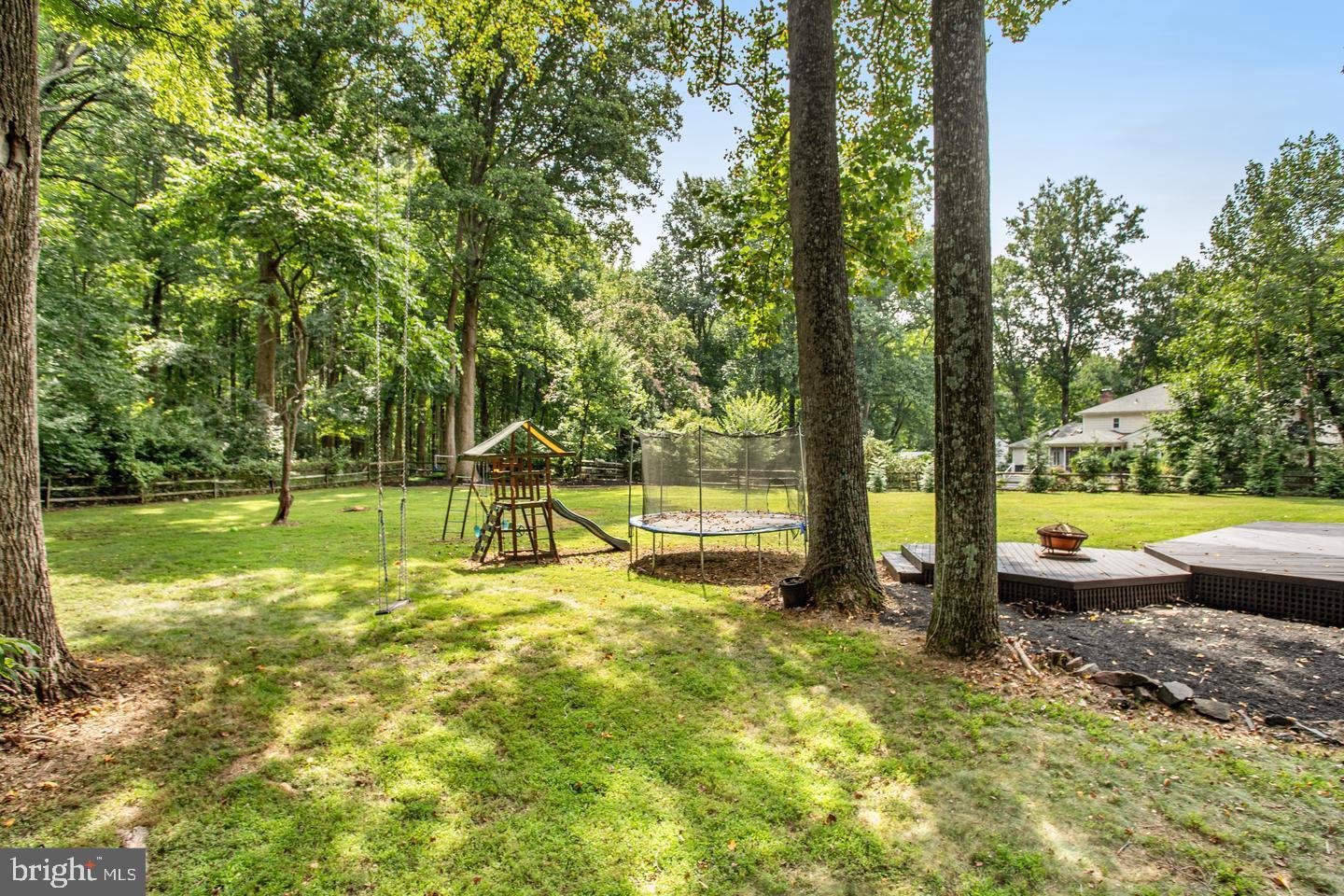 931 WELHAM GREEN ROAD