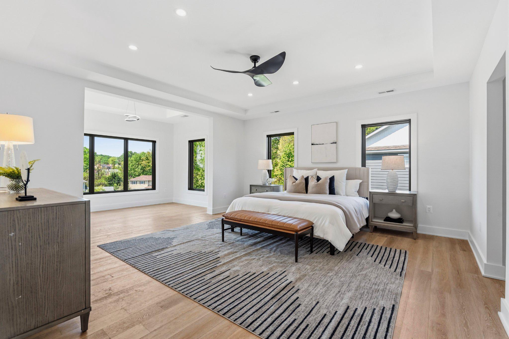 604 TAPAWINGO ROAD SW