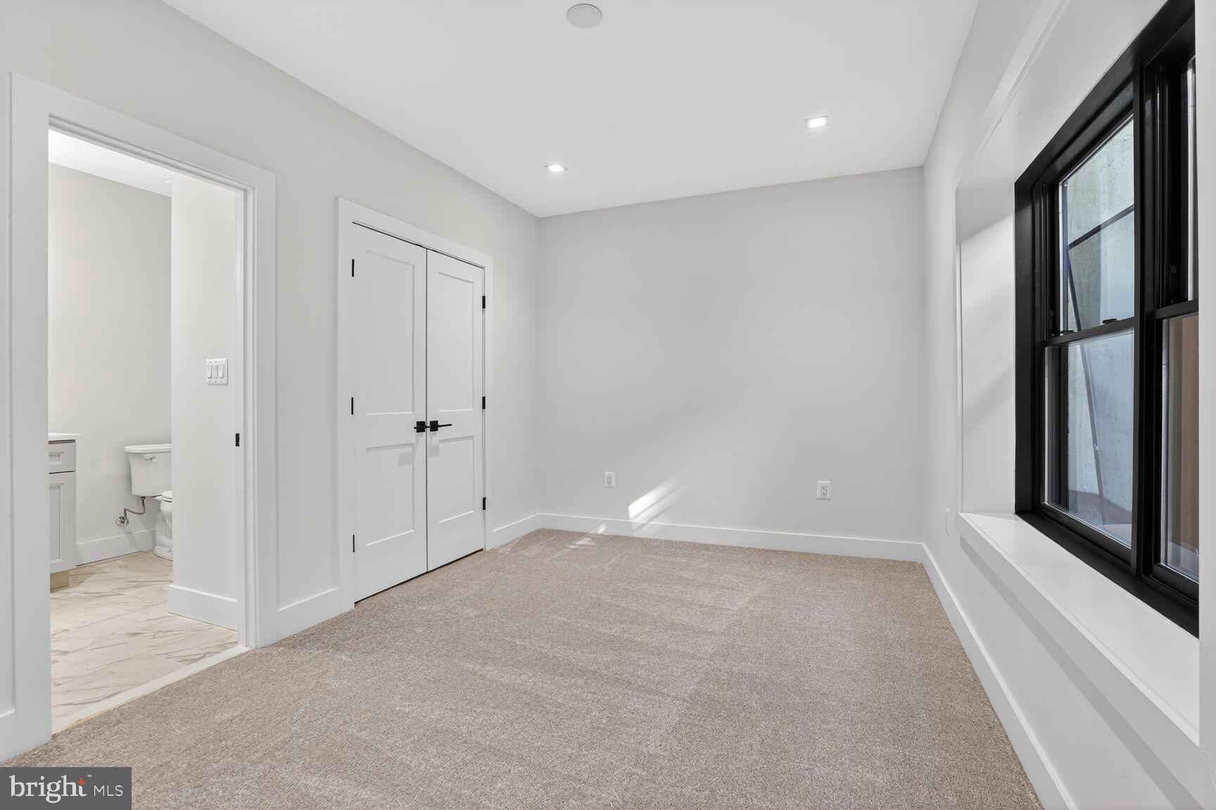 604 TAPAWINGO ROAD SW