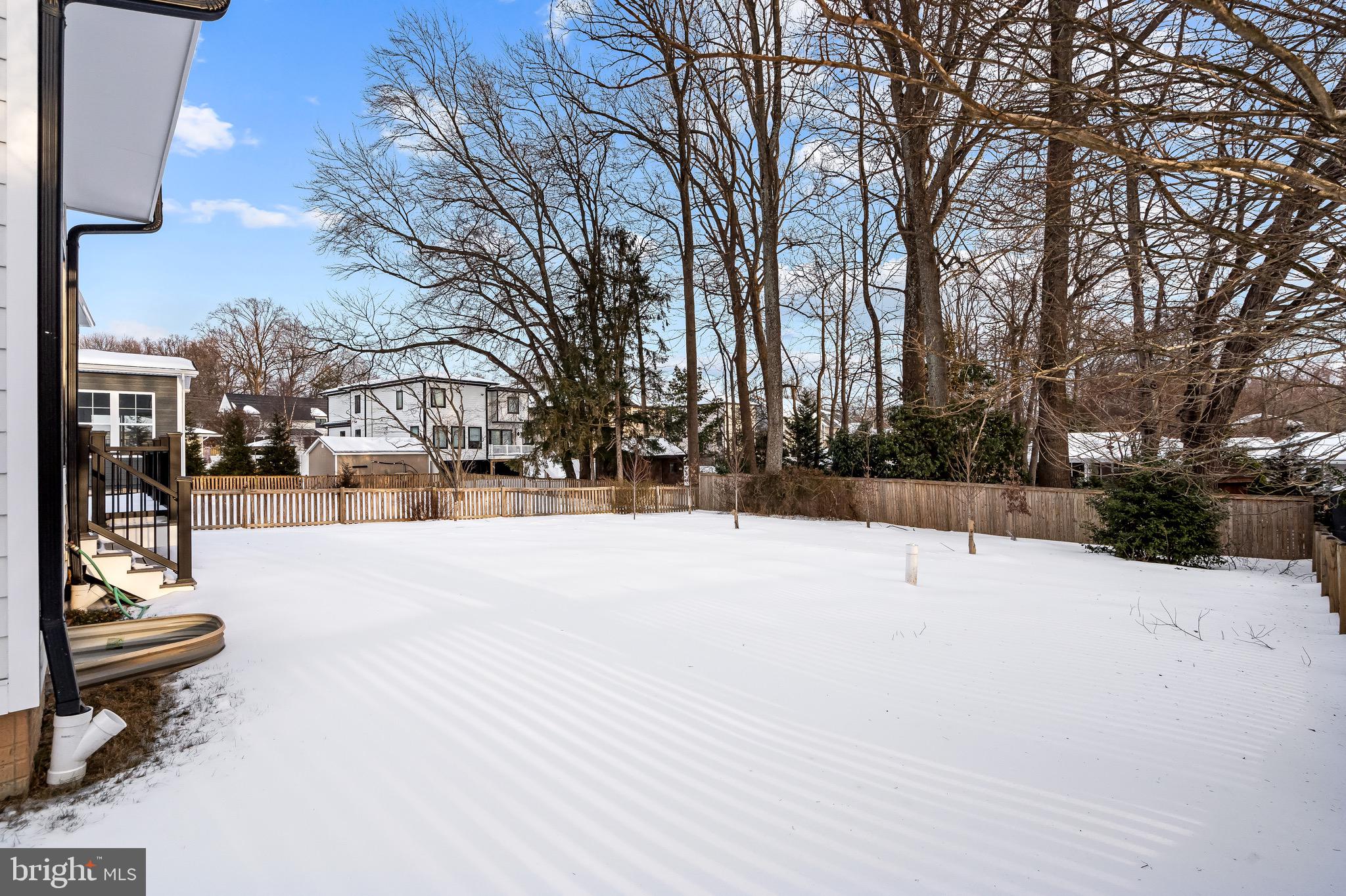 604 TAPAWINGO ROAD SW