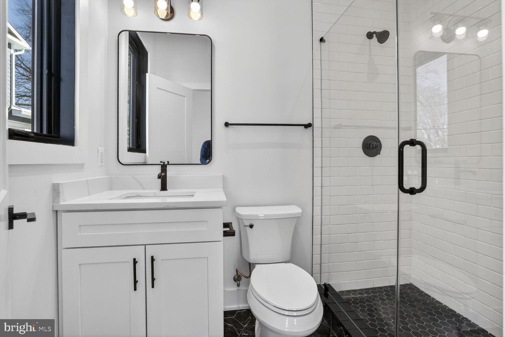 604 TAPAWINGO ROAD SW