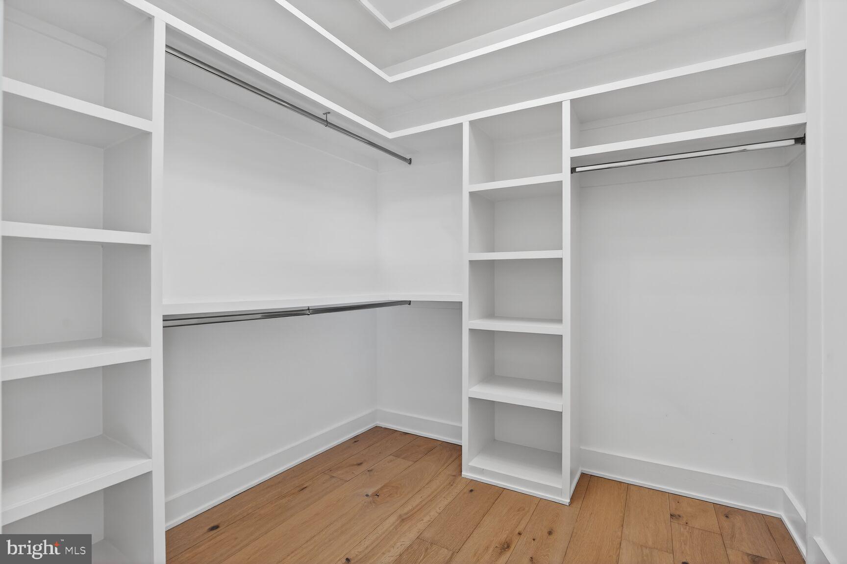 604 TAPAWINGO ROAD SW