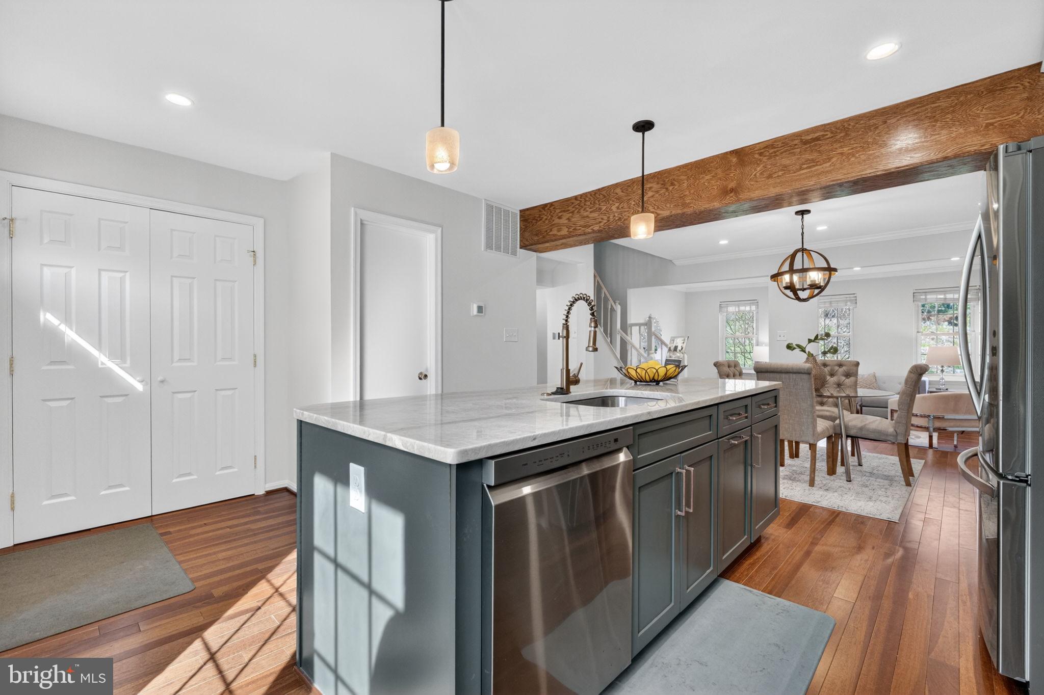 5707 LAWSONS HILL COURT