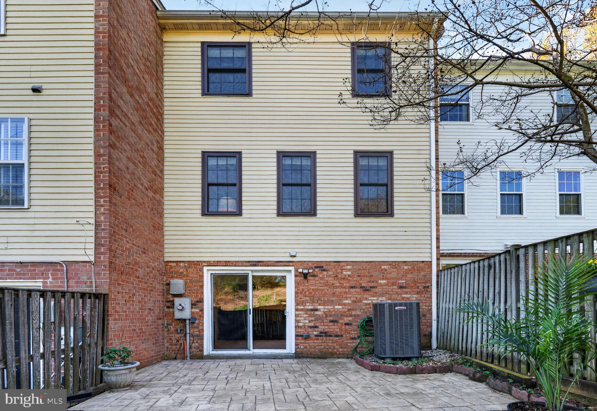 5707 LAWSONS HILL COURT