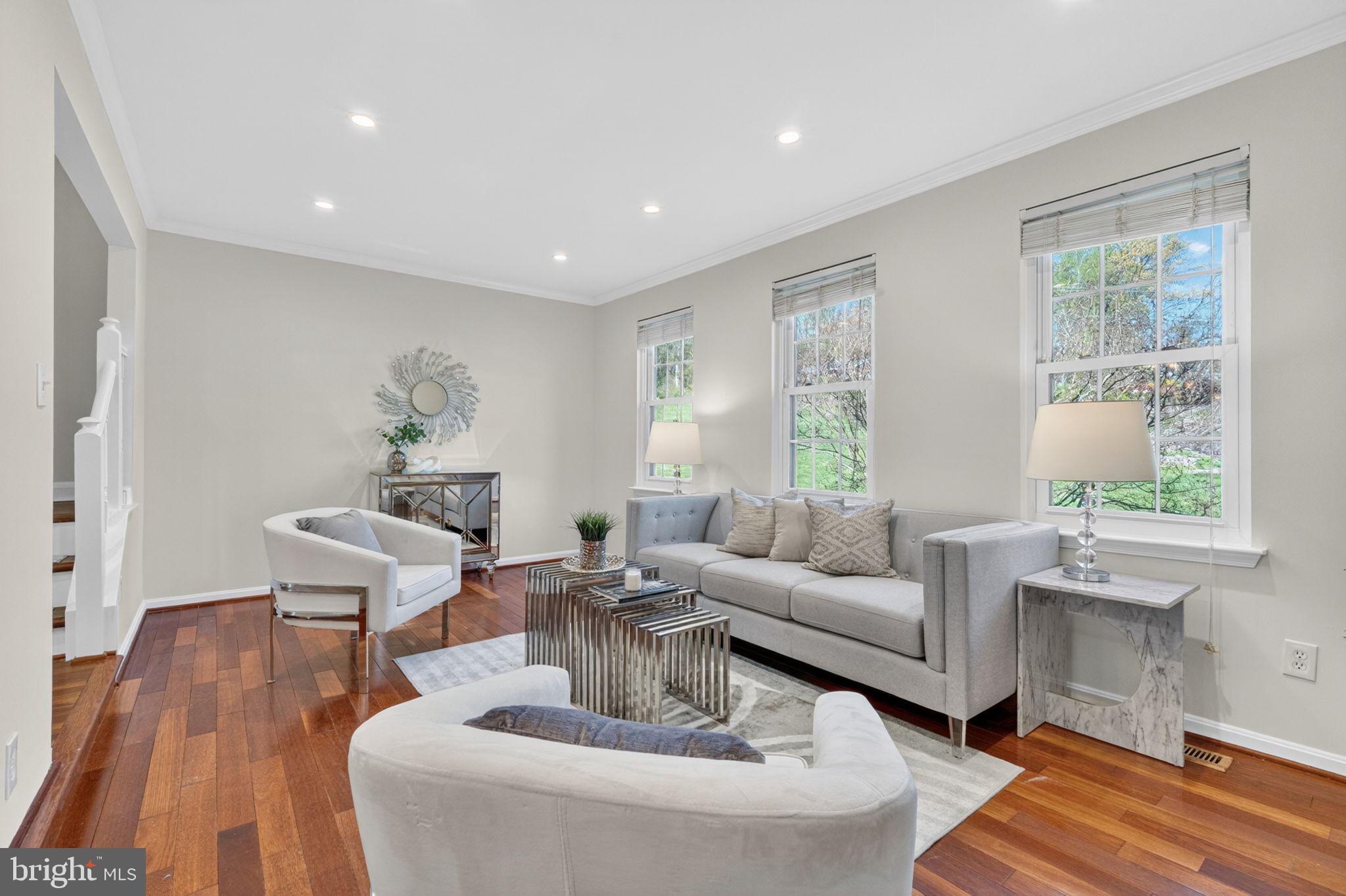 5707 LAWSONS HILL COURT