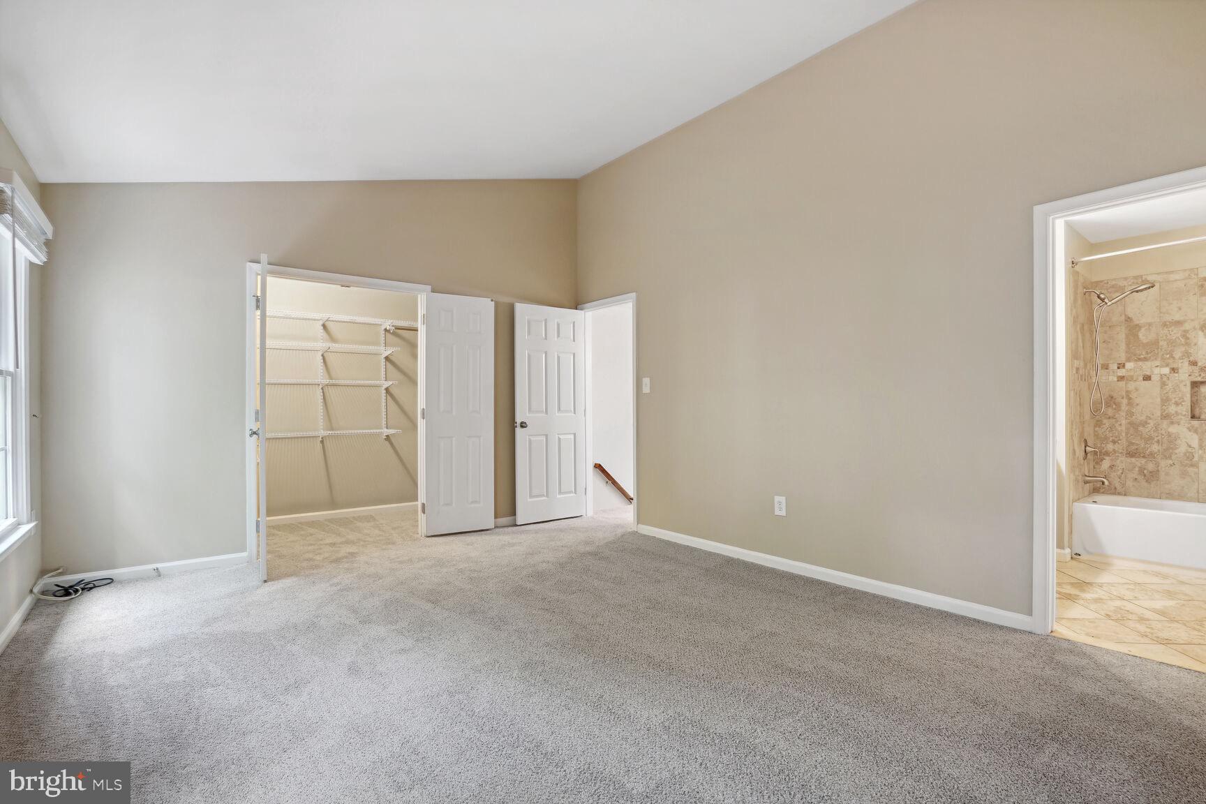 7706 HICKORY GLEN WAY