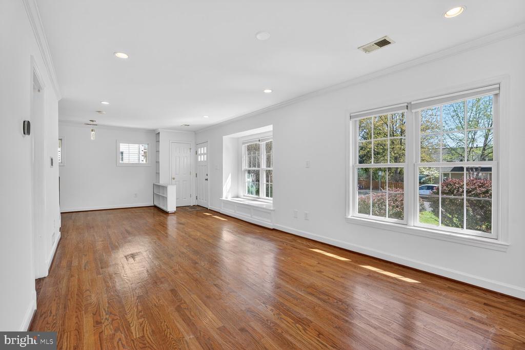 6610 CAVALIER DRIVE