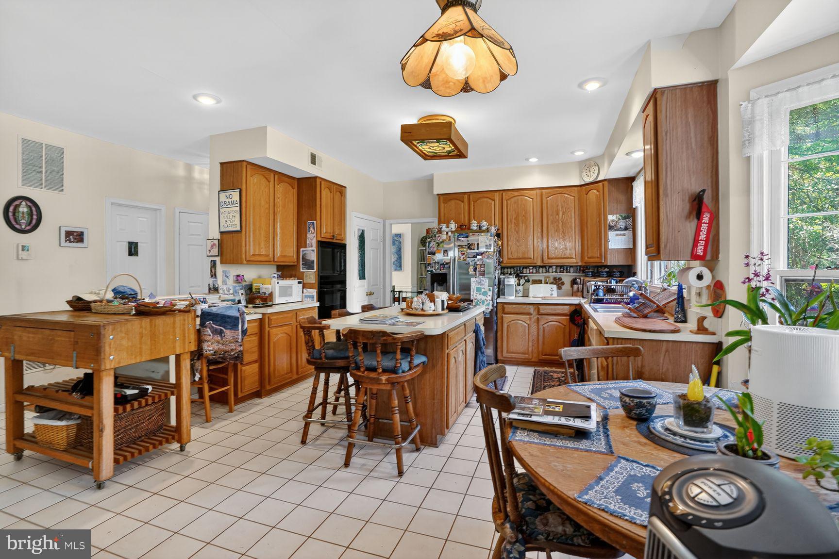 8708 CROSS CHASE CIRCLE