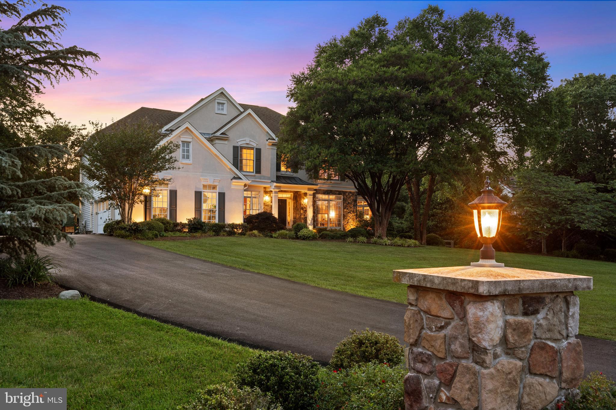8206 GREENTREE MANOR LANE