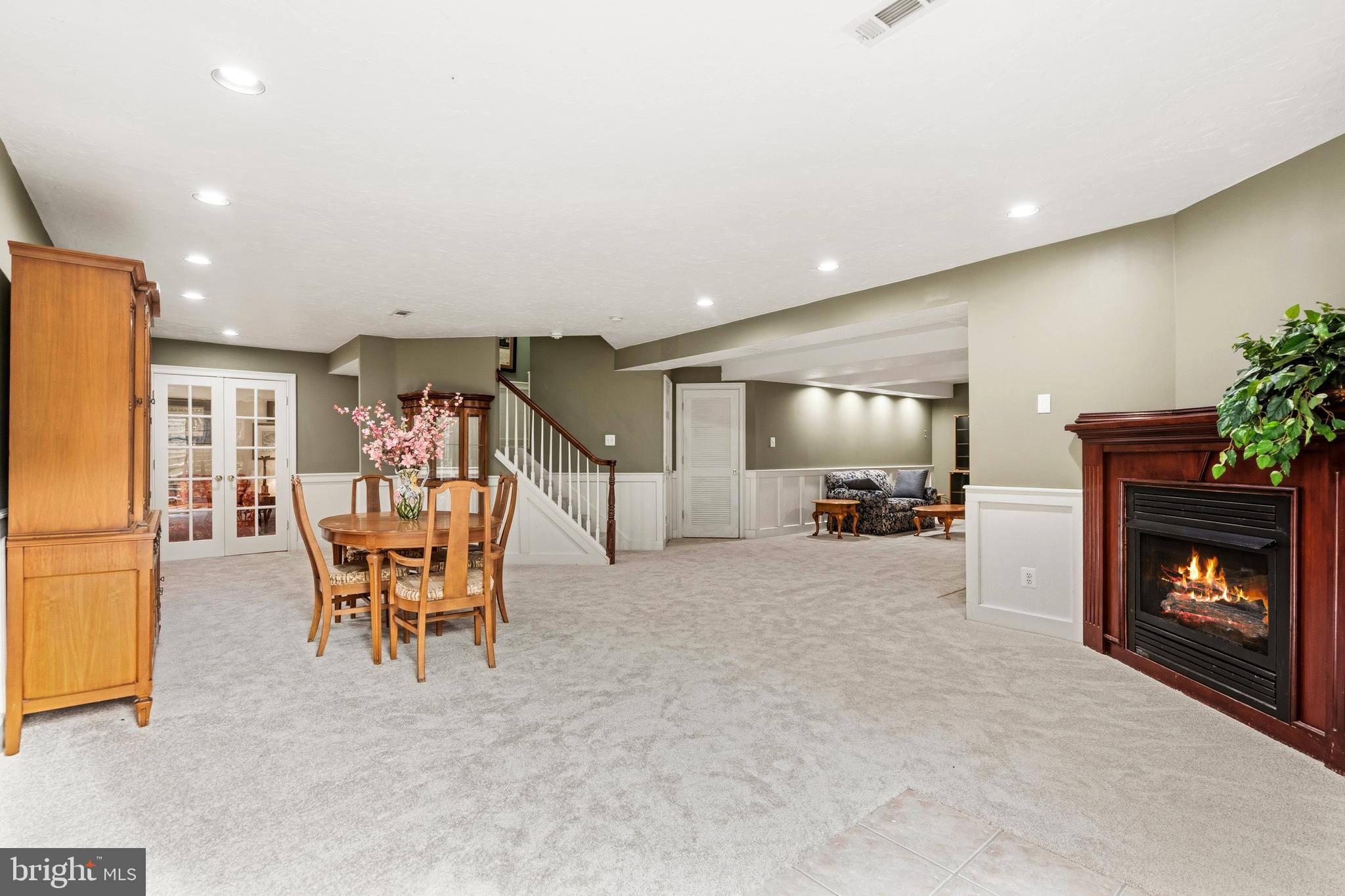 8206 GREENTREE MANOR LANE