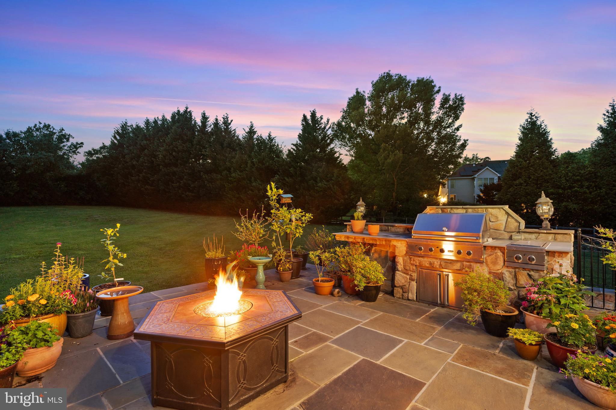 8206 GREENTREE MANOR LANE