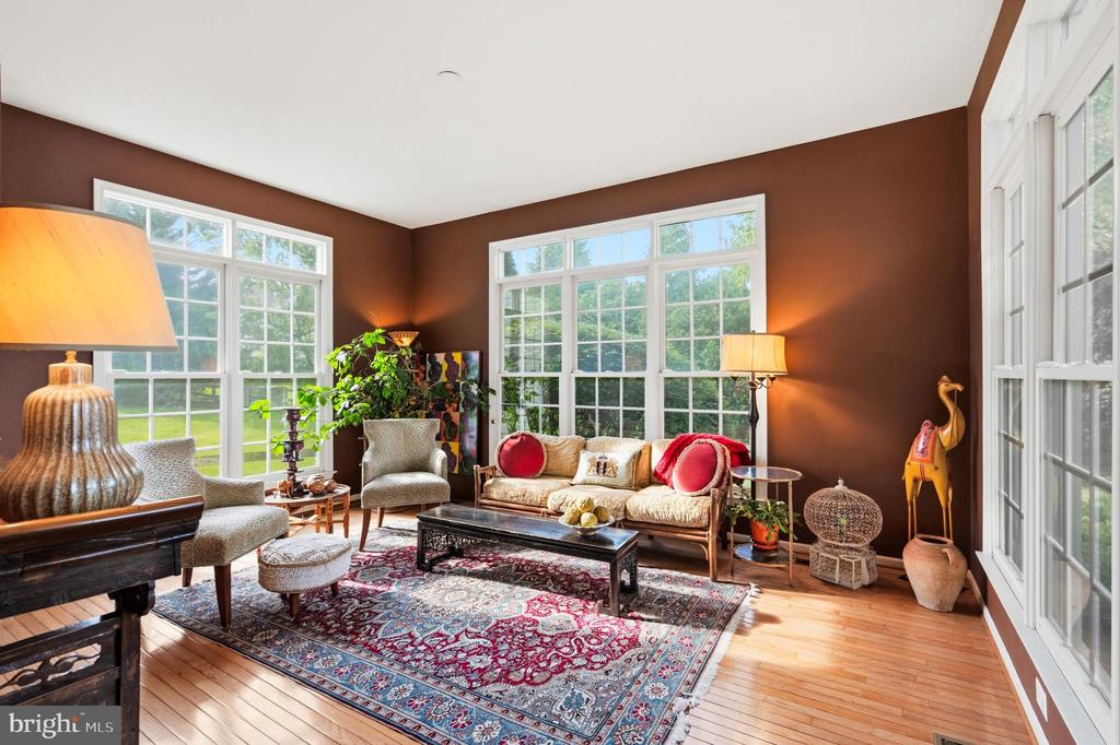 8206 GREENTREE MANOR LANE