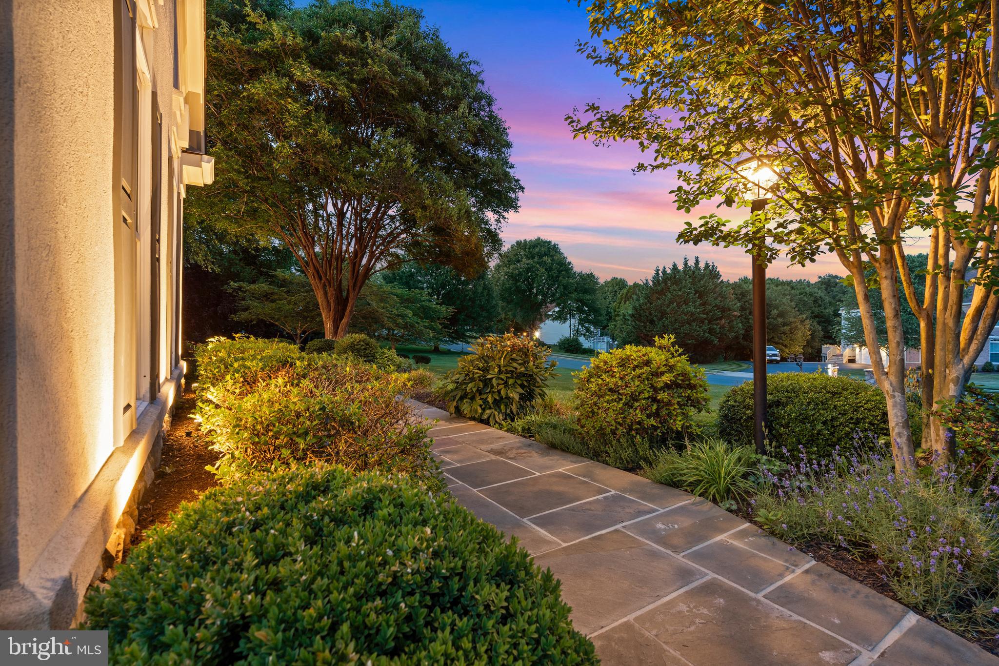 8206 GREENTREE MANOR LANE