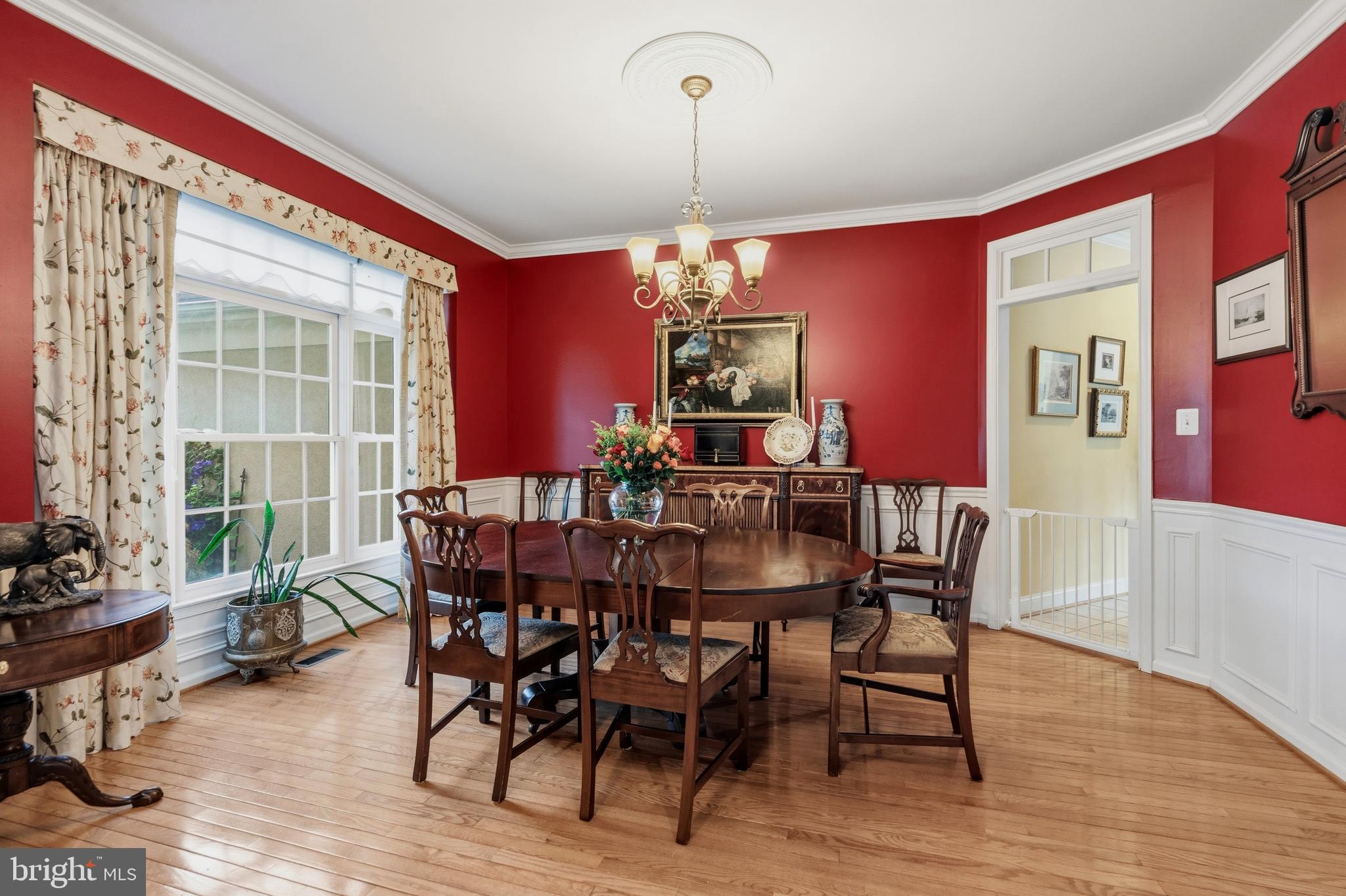 8206 GREENTREE MANOR LANE