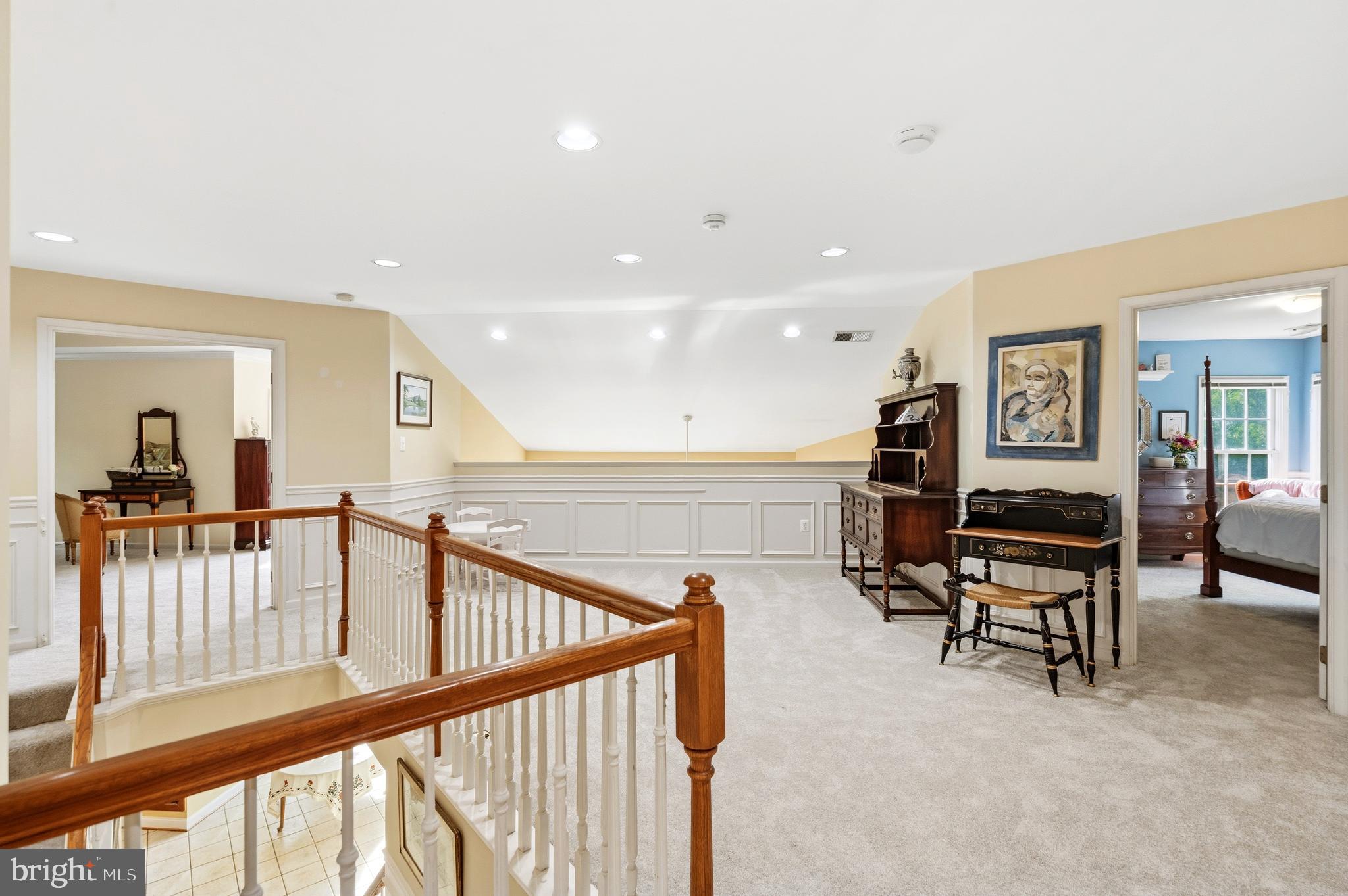 8206 GREENTREE MANOR LANE
