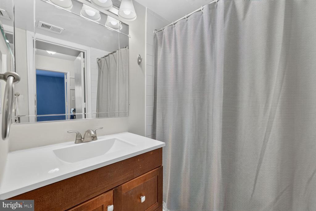 8358 DUNHAM COURT Unit: 627
