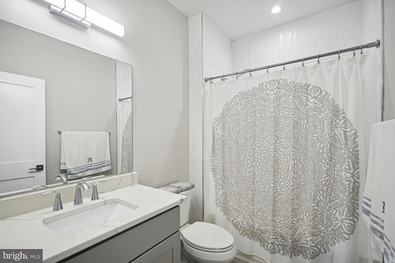 1555 RIVERTOWN PLACE