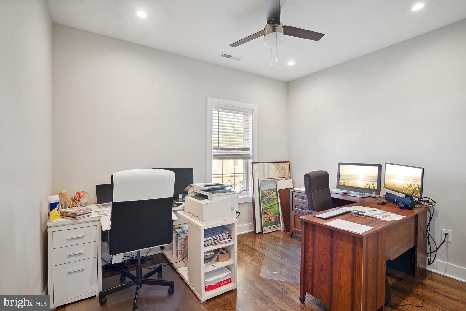 1555 RIVERTOWN PLACE