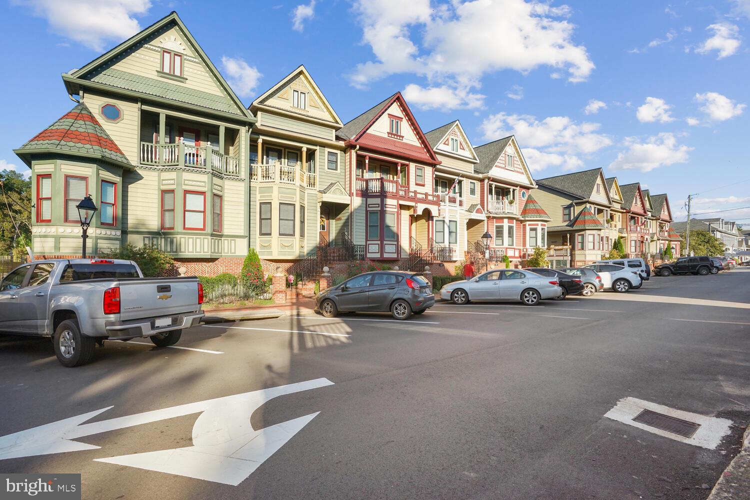 1555 RIVERTOWN PLACE