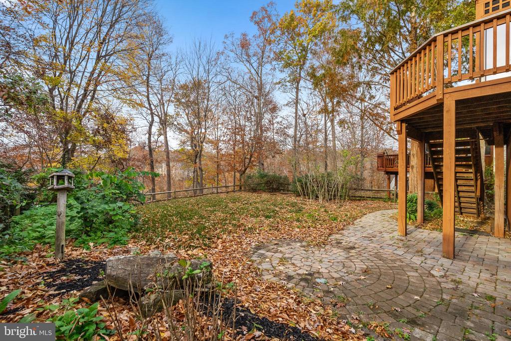 4924 BREEZE WAY