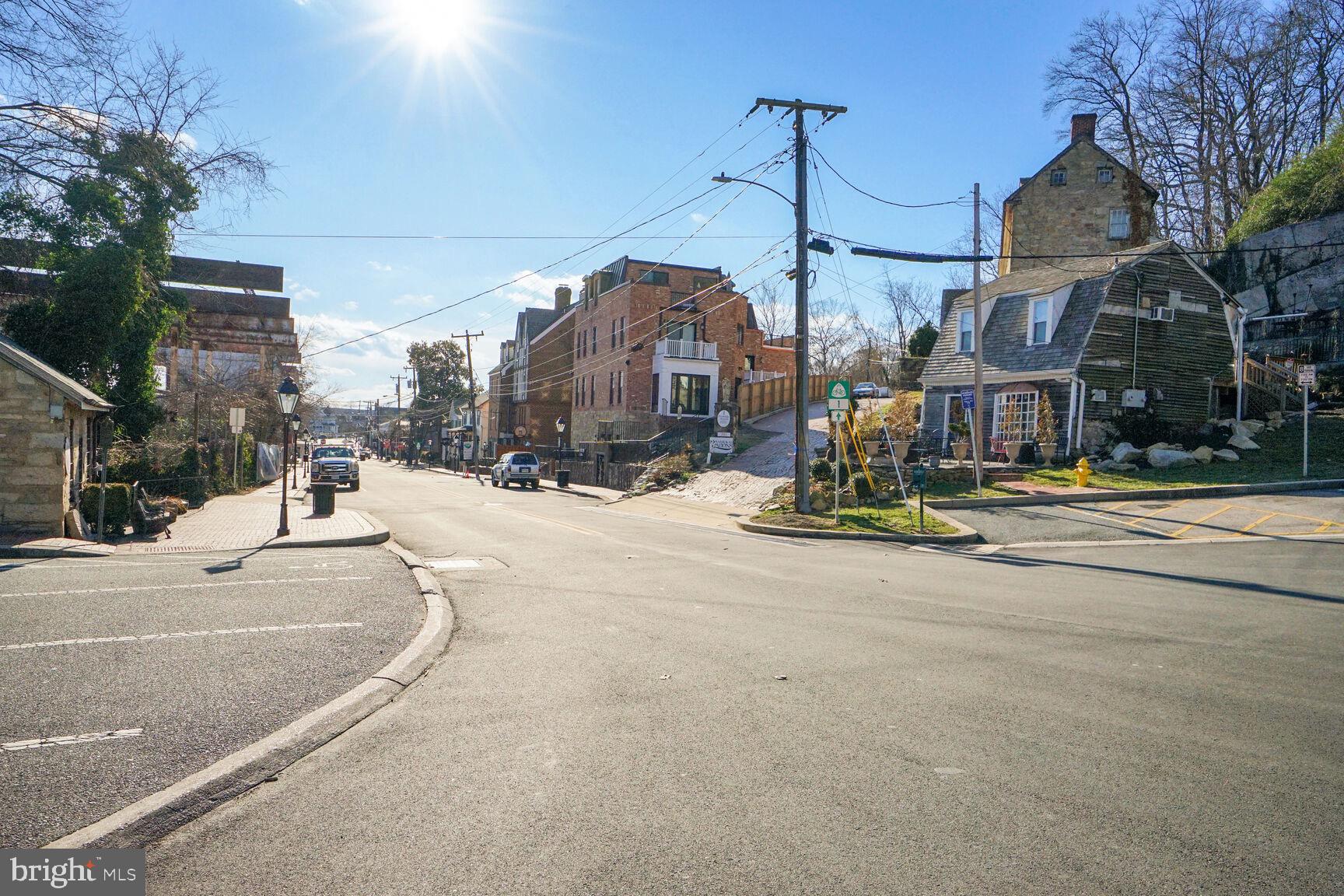 1554 RIVERTOWN PLACE