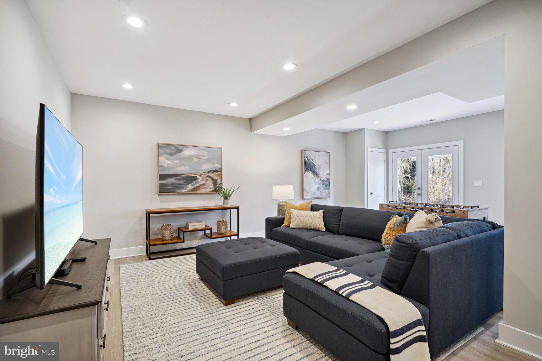 1554 RIVERTOWN PLACE