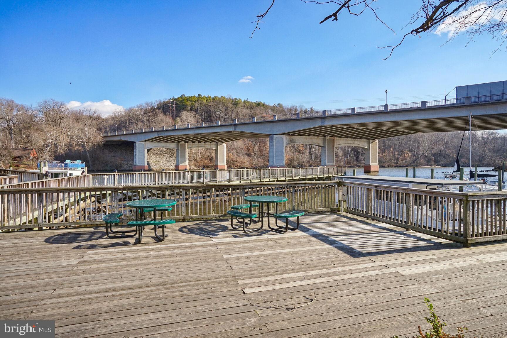 1554 RIVERTOWN PLACE