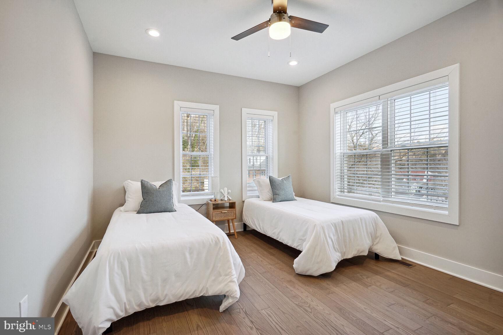 1554 RIVERTOWN PLACE