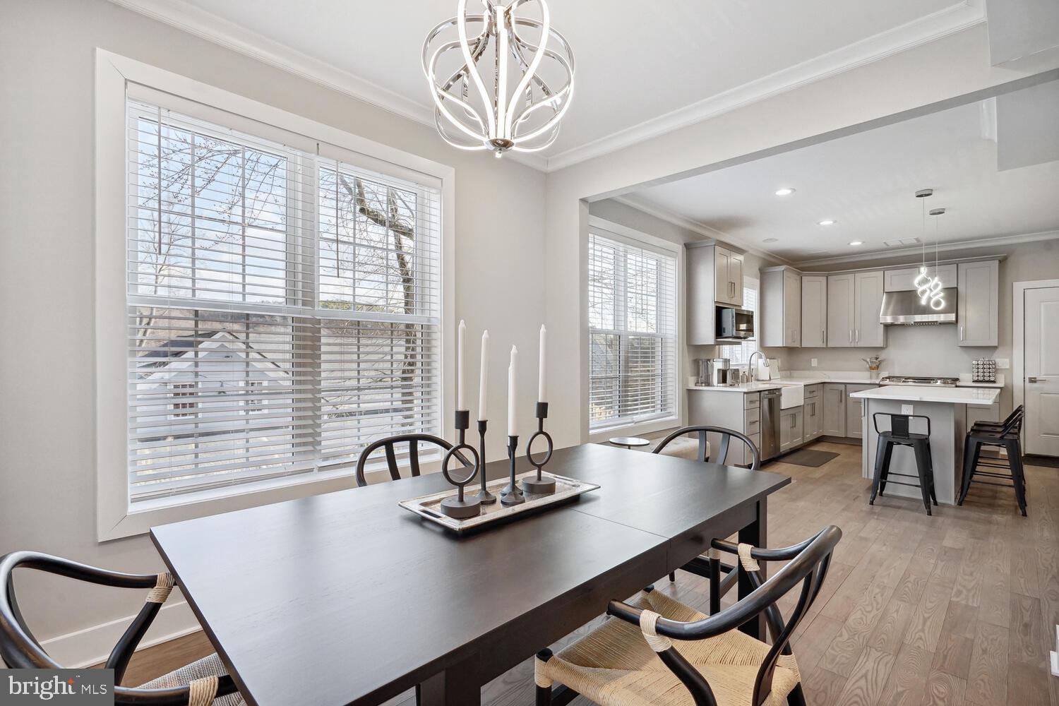 1552 RIVERTOWN PLACE