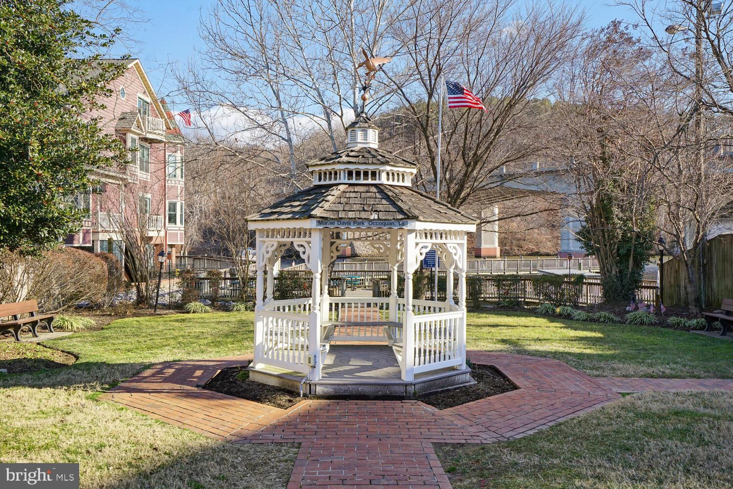 1552 RIVERTOWN PLACE