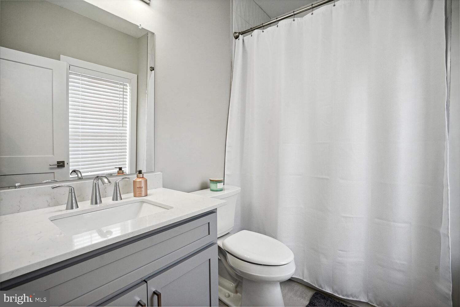 1552 RIVERTOWN PLACE