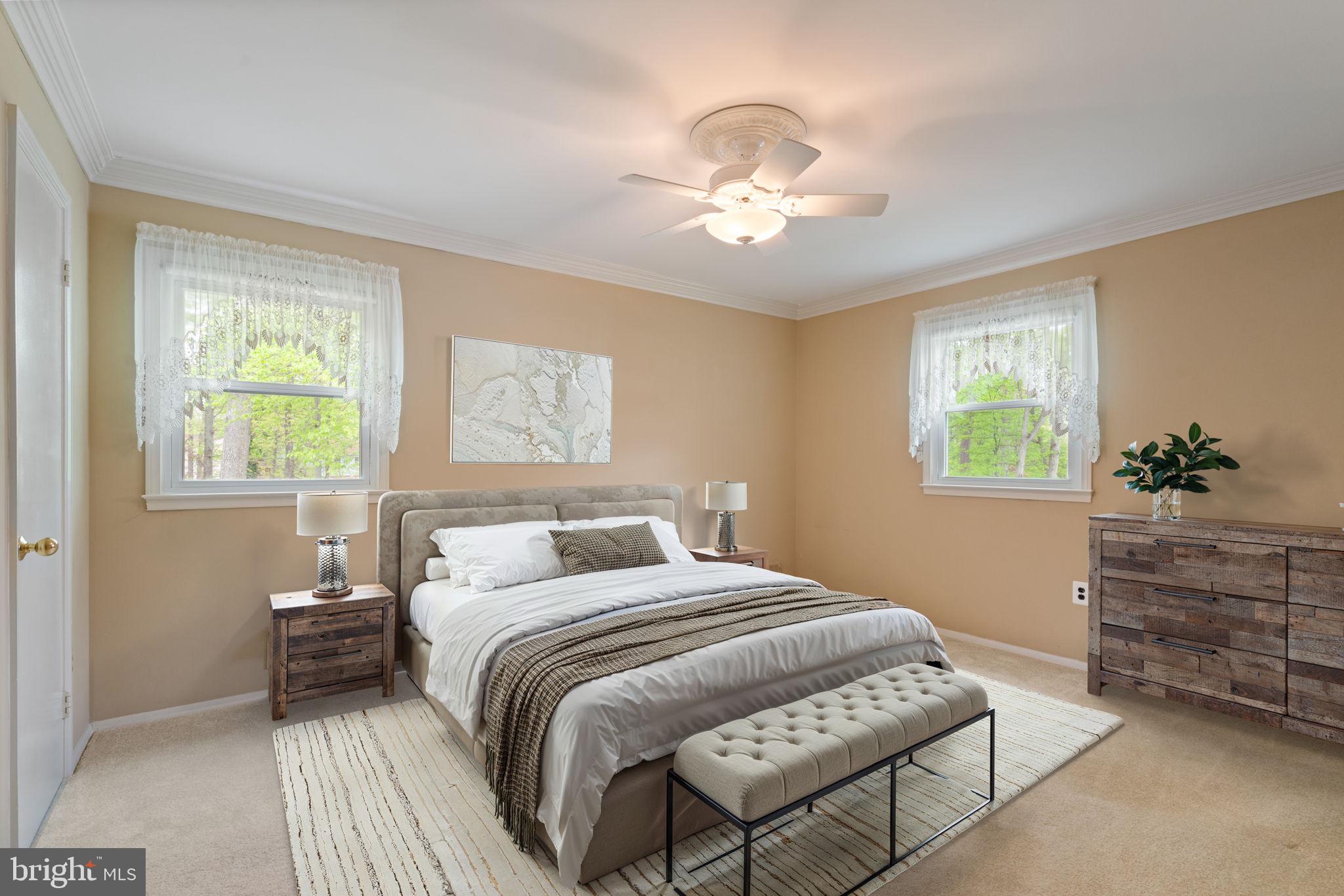 2720 CRABAPPLE COURT