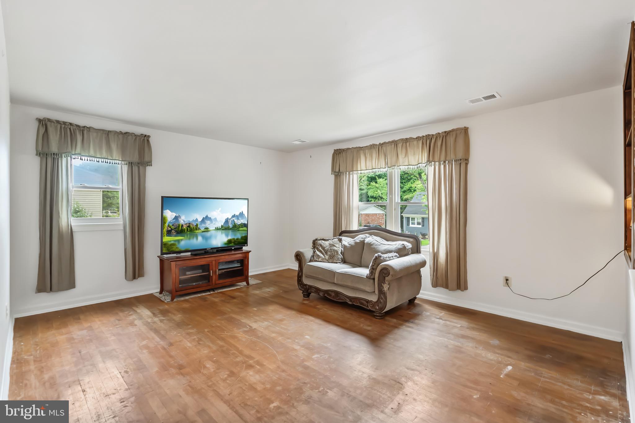 3937 FORESTDALE AVENUE