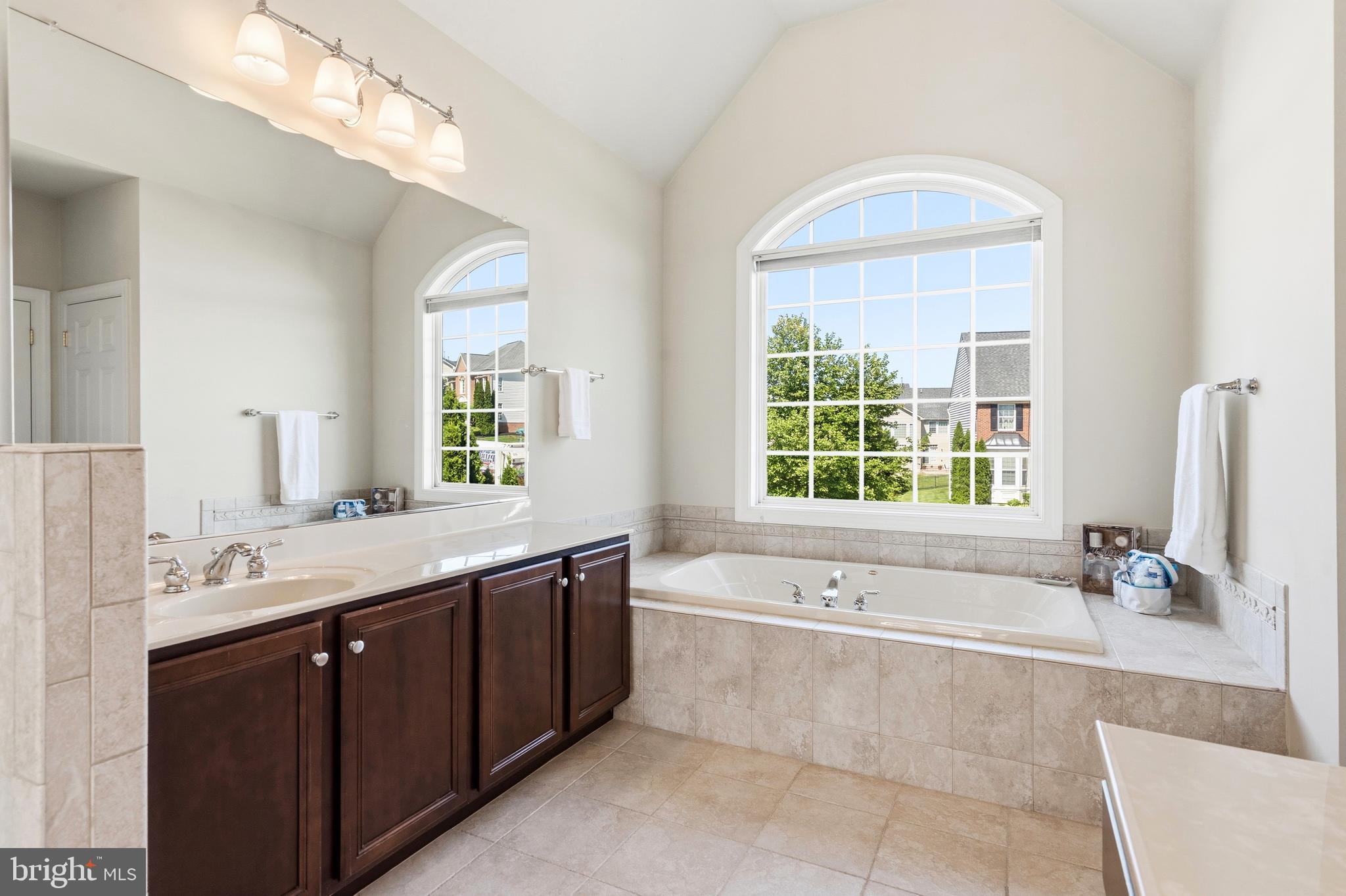2450 TRANSOM PLACE