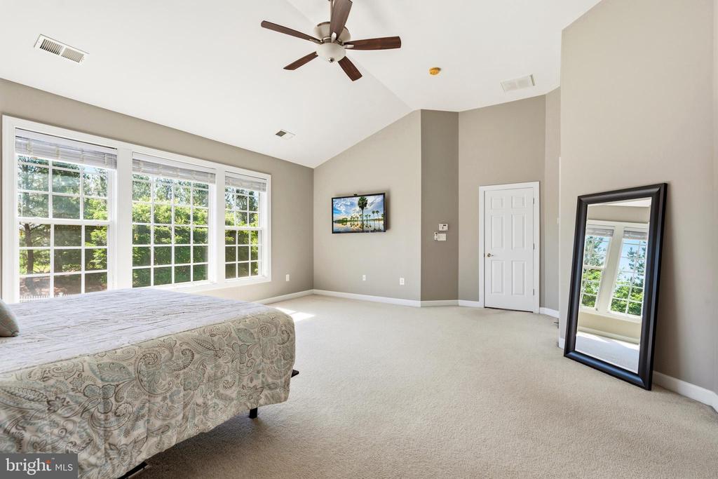 2450 TRANSOM PLACE